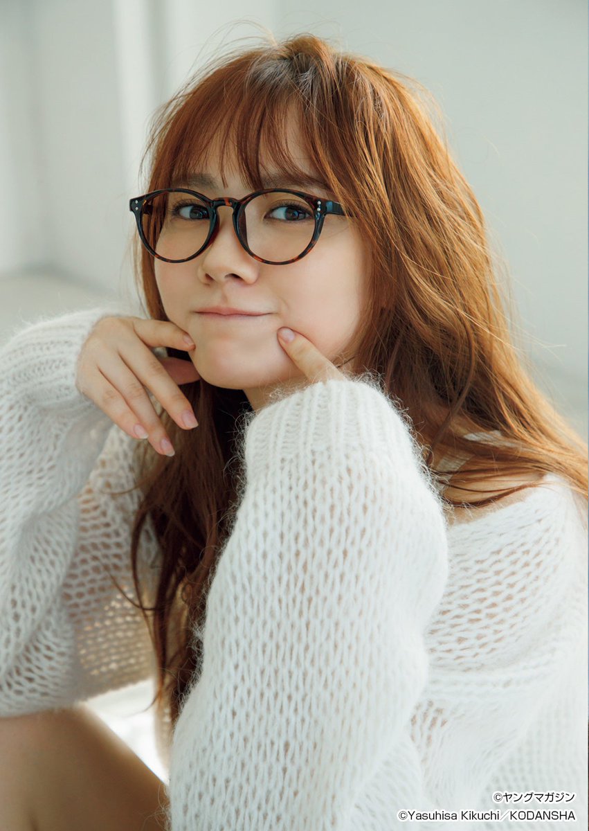 modelpress's tweet photo. 乃木坂46田村真佑「ヤンマガ」ソロ初登場
色っぽさ漂うグラビア披露📖

◽️声優初挑戦時の秘話
◽️27歳を迎える心境
◽️賀喜遥香＆弓木奈於とのエピソード

🔻1月5日発売
https://t.co/wRxw6QvnNY

#田村真佑 @nogizaka46 https://t.co/IeW4zY4GgO