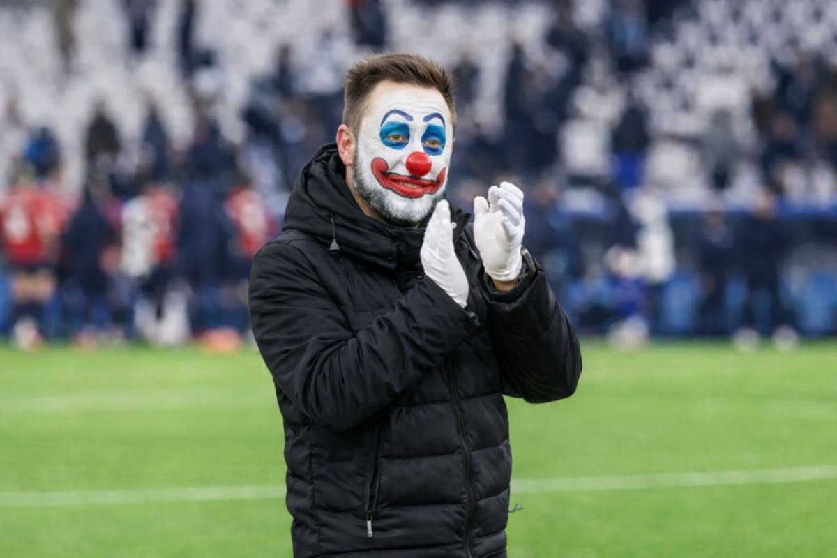 Rien de change... On va sauter du podium si ça continue... #OMFCNA #DeZerbi
