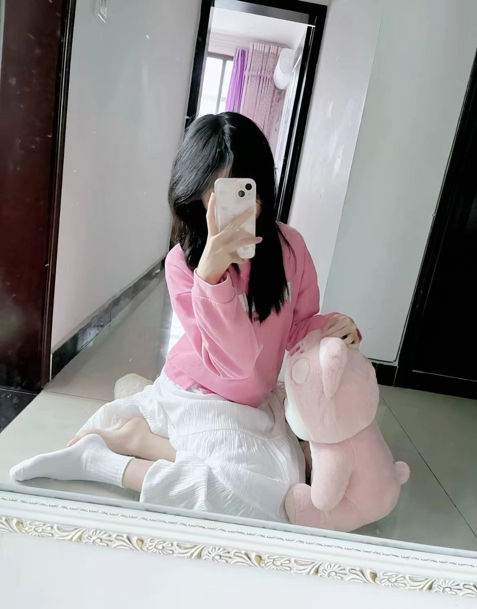 PressureReality's tweet image. 想吃直说☝️
#女高