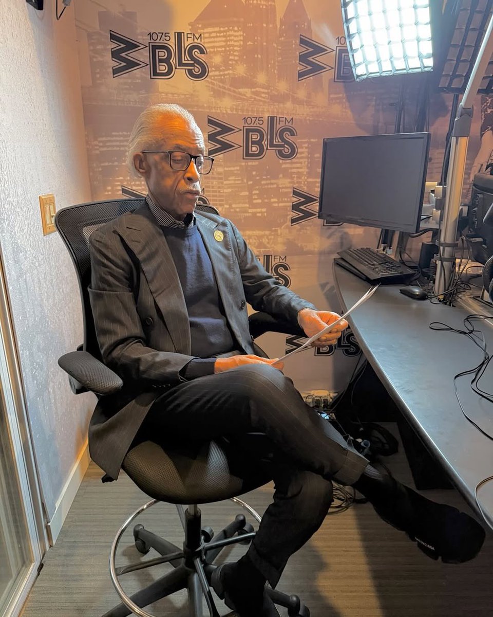 Reverend Al Sharpton tweet media