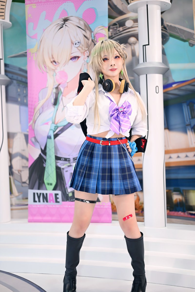 25 12月30日 「ｺﾐｯｸﾏｰｹｯﾄ冬 C107 1日目」 model:シスル(@Sithle011