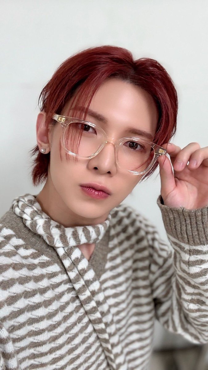 stream.love.bomb✩°。⋆ tweet media