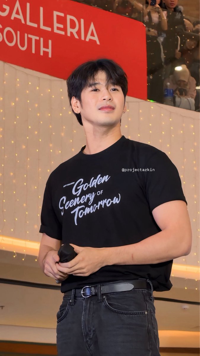 projectarkin's tweet image. happiness looks good on you, wilbert [@itswilbertross]! you deserve everything in this world. proud kami sayo, mahal ka namin at hindi kami aalis. ❤️‍🩹

#GSOTAtRobinsonsGalleriaSouth 
WILBEA IN LOVEGUNA