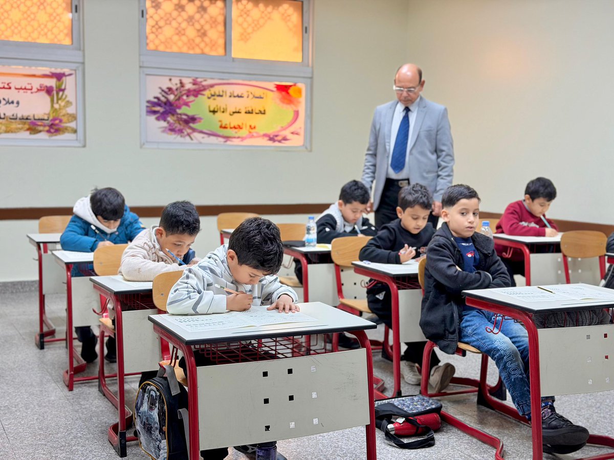 مع انطلاق الاختبارات النهائية للفترة الأولى، نشكر أولياء الأمور على دعمهم، ونتمنى لأبنائنا التوفيق والنجاح 🌷

#تعليم_تبوك