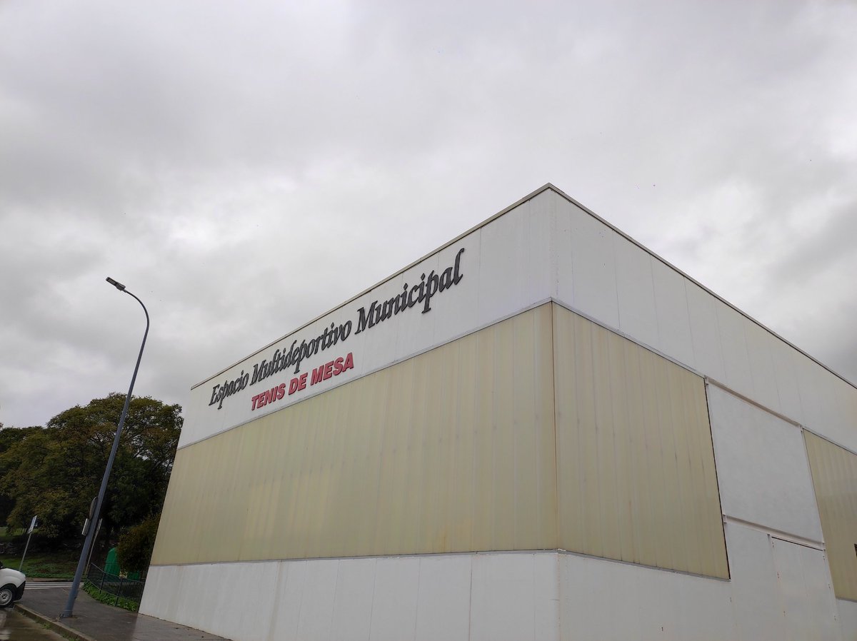 Se ha habilitado el pabellón de tenis de mesa de Estación de Cártama (entre la calle Verdi y la Avda. Francisco Gómez Cañete) para acoger a las personas del municipio y de localidades vecinas que se hayan visto afectadas por las inundaciones.