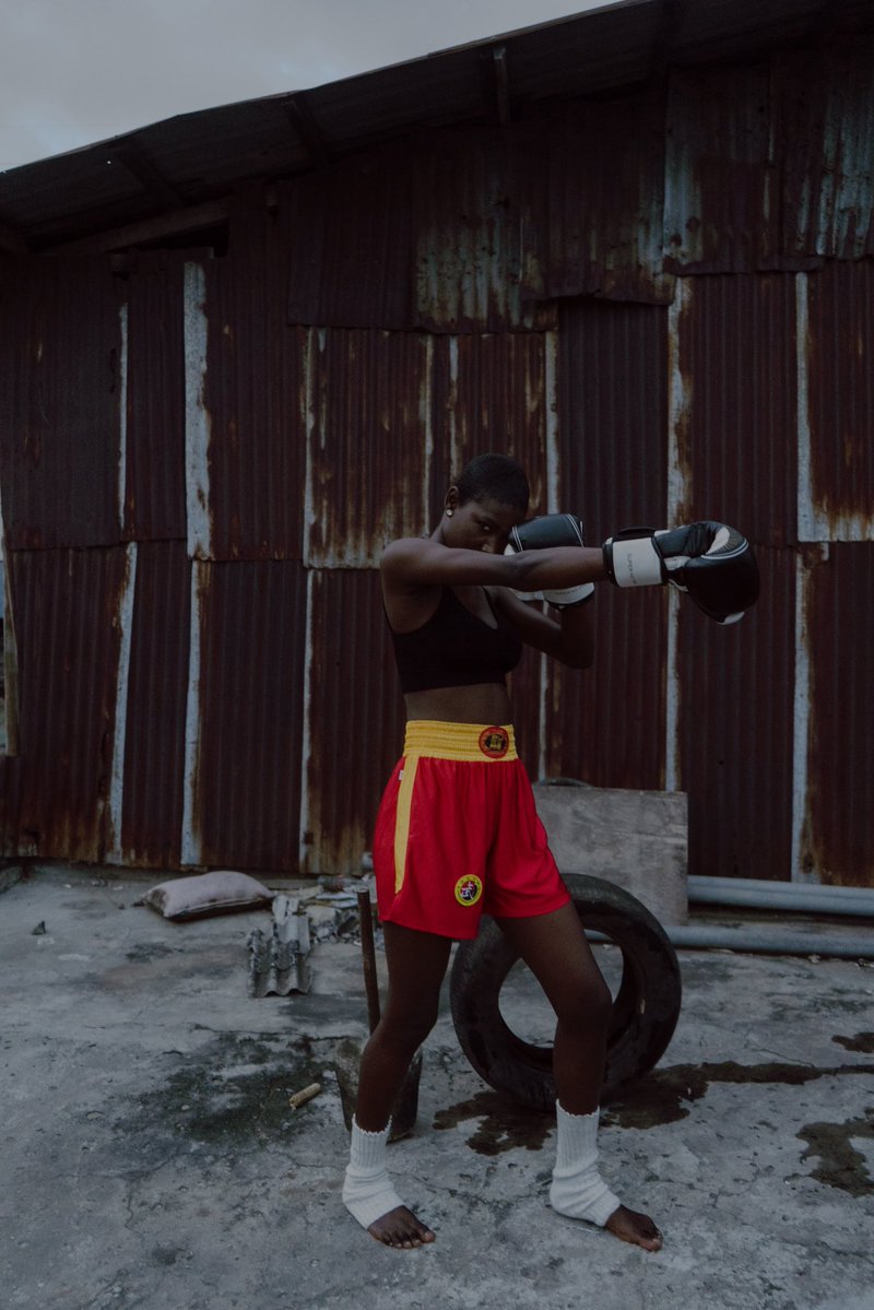 Sweggyblvckboi's tweet image. Rusty walls. Bare feet. Unbreakable spirit.
Photographed by me