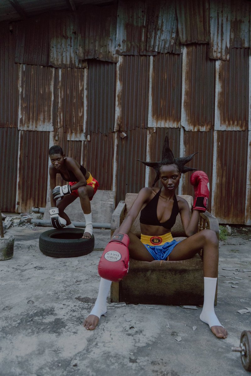 Sweggyblvckboi's tweet image. Rusty walls. Bare feet. Unbreakable spirit.
Photographed by me