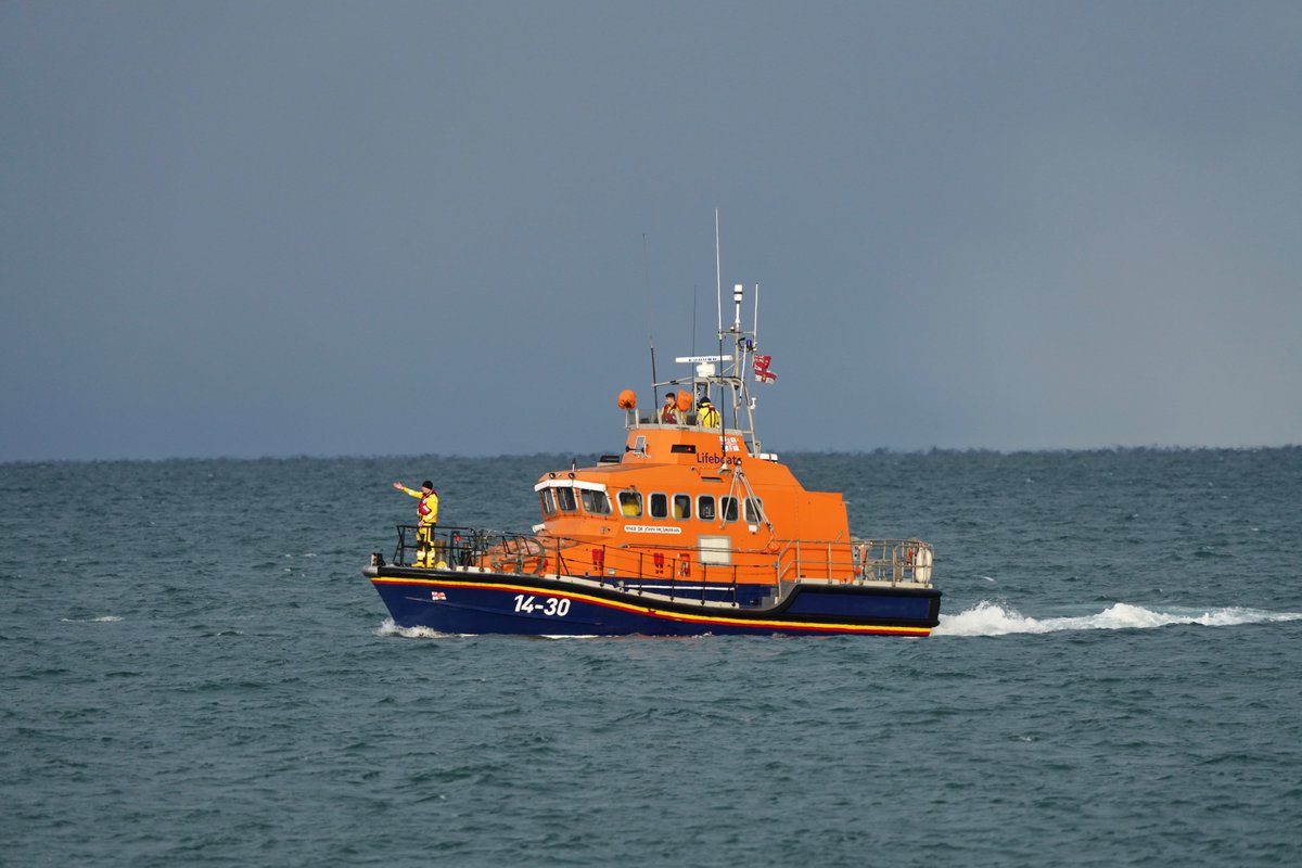 Tartan Eyes tweet media