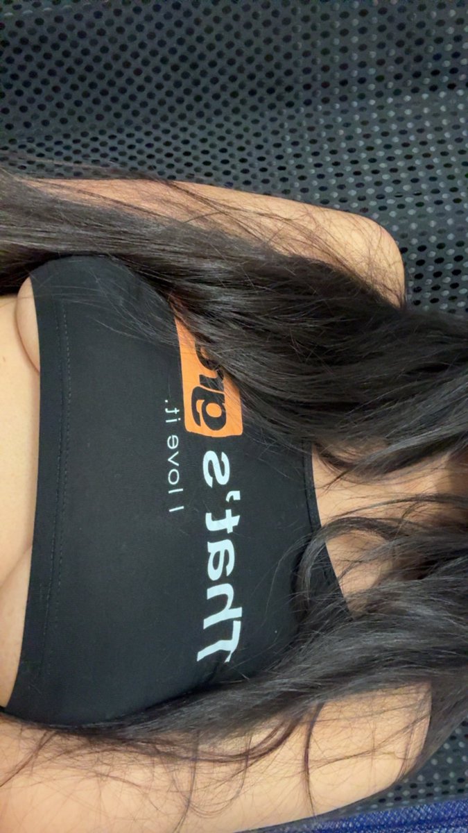 lazyqueenn's tweet image. Shirt that I got from my throne wishlist 🥰
It says “that’s gross, I love it.”