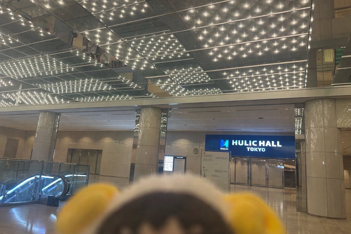 ___Ryubi0912's tweet photo. AIのチカラで 無人に加工してもらたわ。
モザイクいれなくて済む😛あざ

琉弥さん、普通に背が高くて好き。うん
漢字の出来なさは天下一品だったよ

#宮世琉弥 https://t.co/wRFefJDDJV