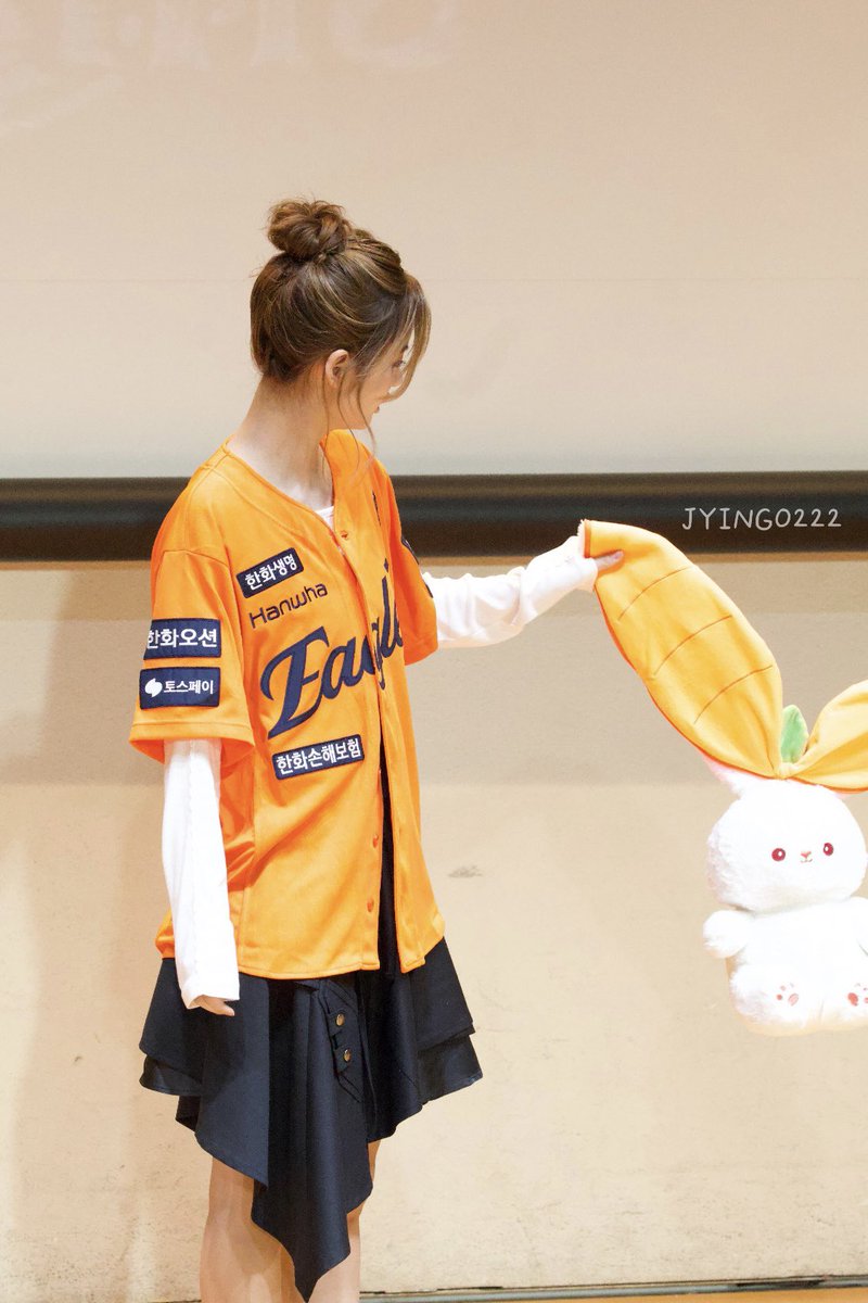 260104 KM 不愧是大田之女⚾️ #NMIXX #엔믹스 #설윤