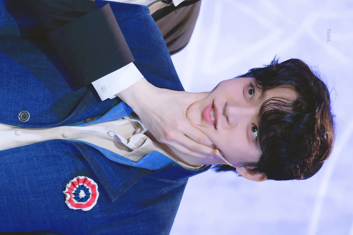 ᴮᴼᴿᴬ, tweet media