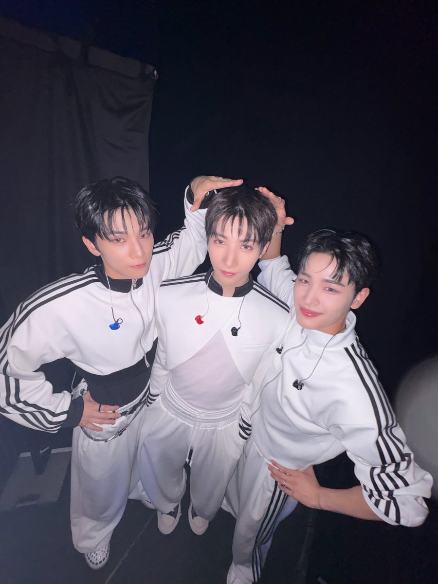 260104 || #HARU FANS UPDATE 🐻‍❄️: 🐕🐈‍⬛🐕 #NEXZ #NEXZ_fans