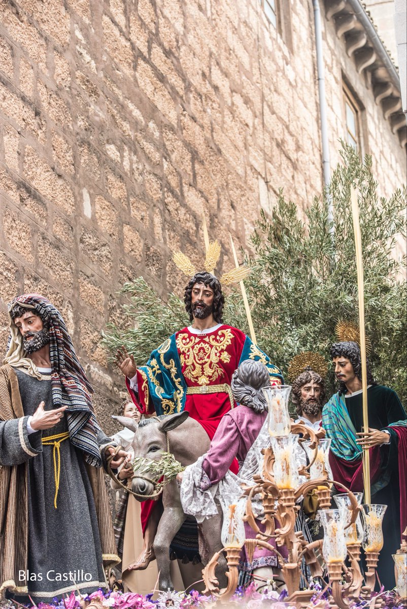 Salmo 147

El verbo se hizo carne y habitó entre nosotros.

📸Blas Castillo.

<a href="/Saludypazjaen/">Salud y Paz Jaén</a>