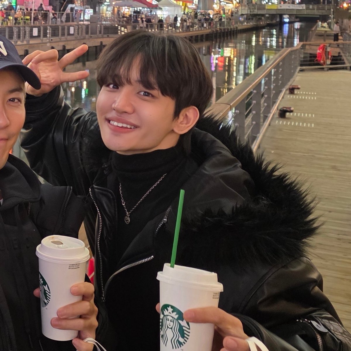 아 애기야 .. 너무 행복해보여 !!!!! ♡