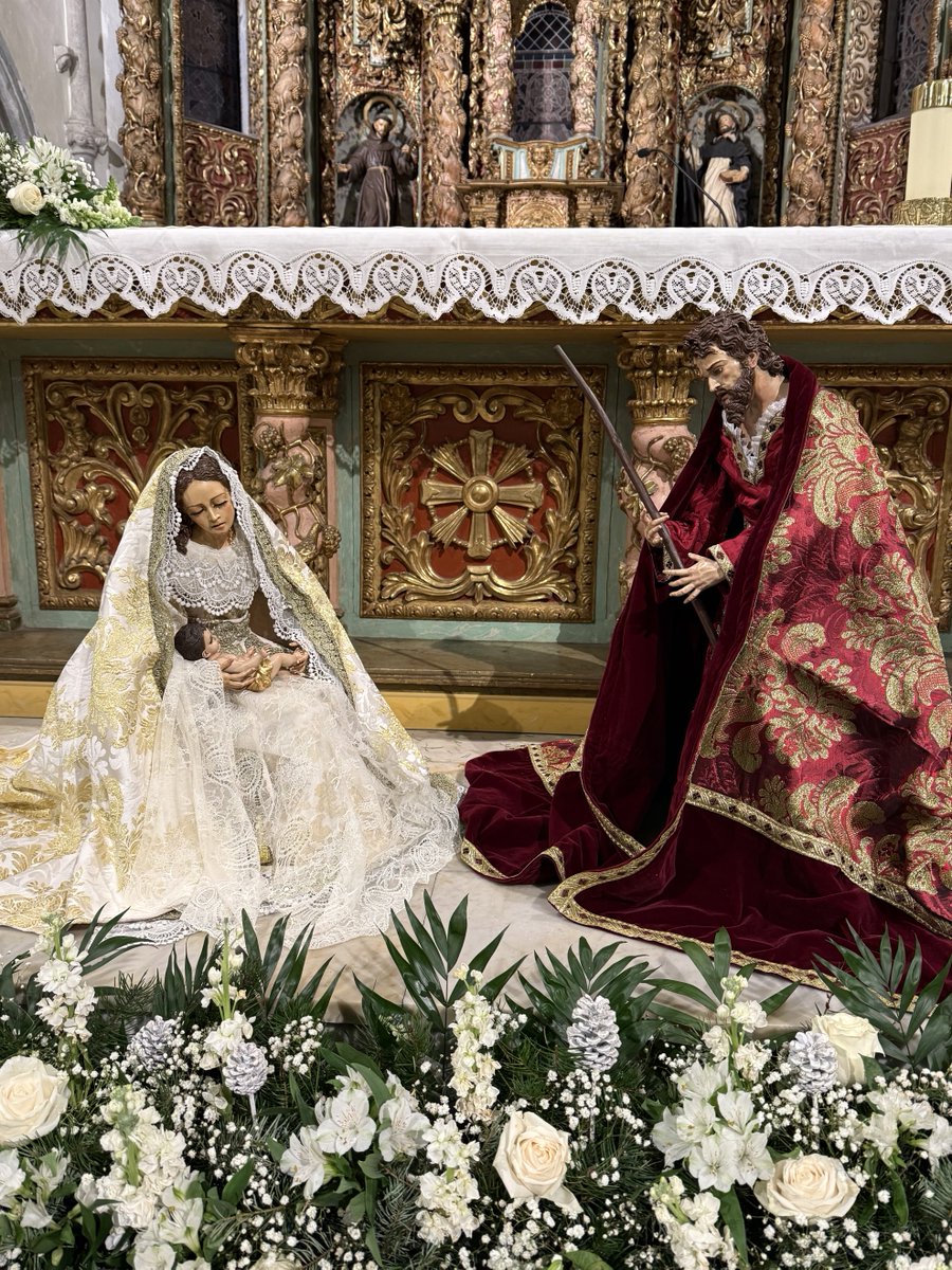 Ya en breve …la Epifanía!

que la Sagrada familia sea modelo para toda la familias que pasan dificultades de todo tipo