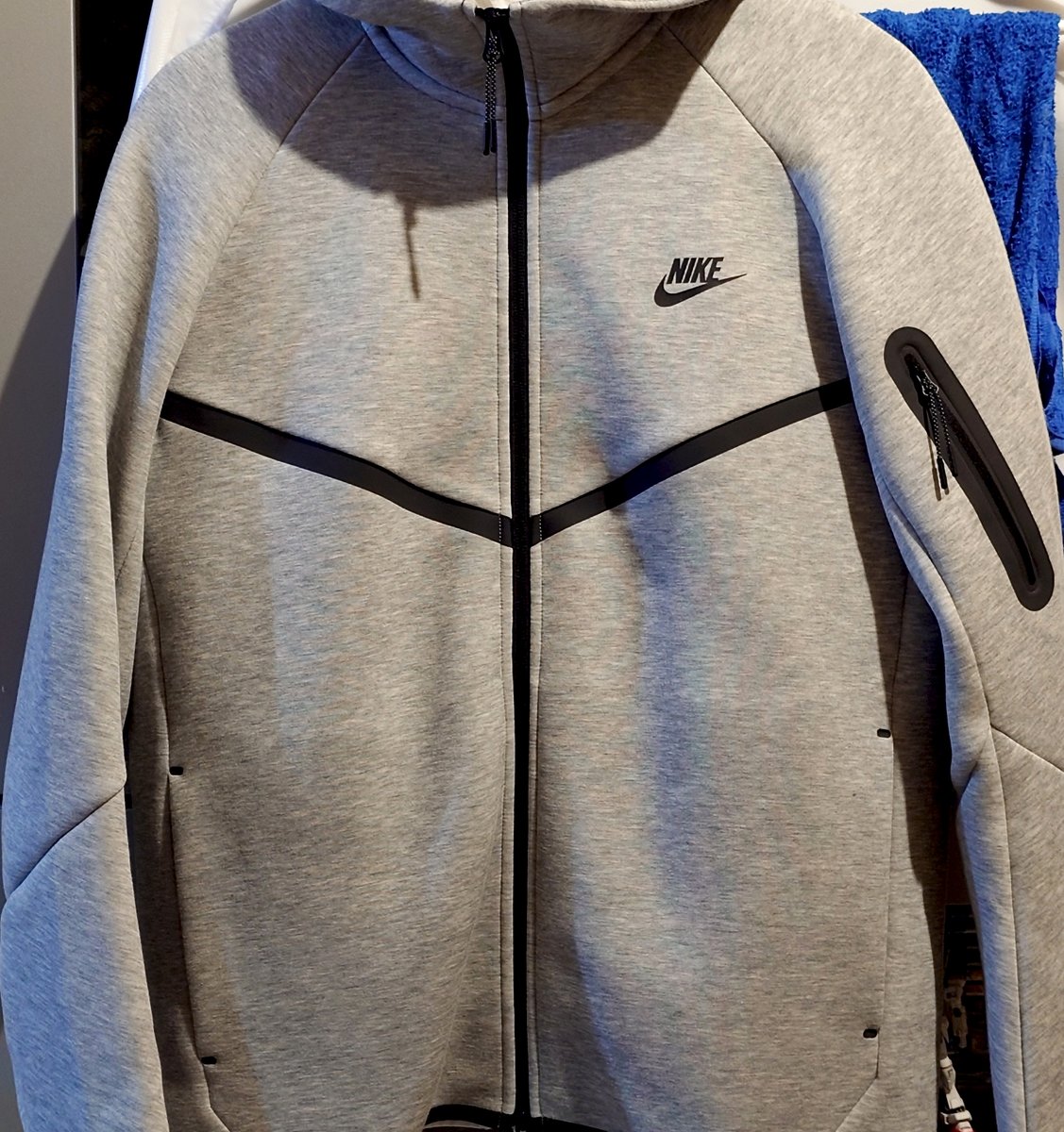 ONESIXOMG's tweet image. #TechFleece #niketech 
已經唔記得係上年定前年買😳究竟我仲著唔著好???😅😅😅