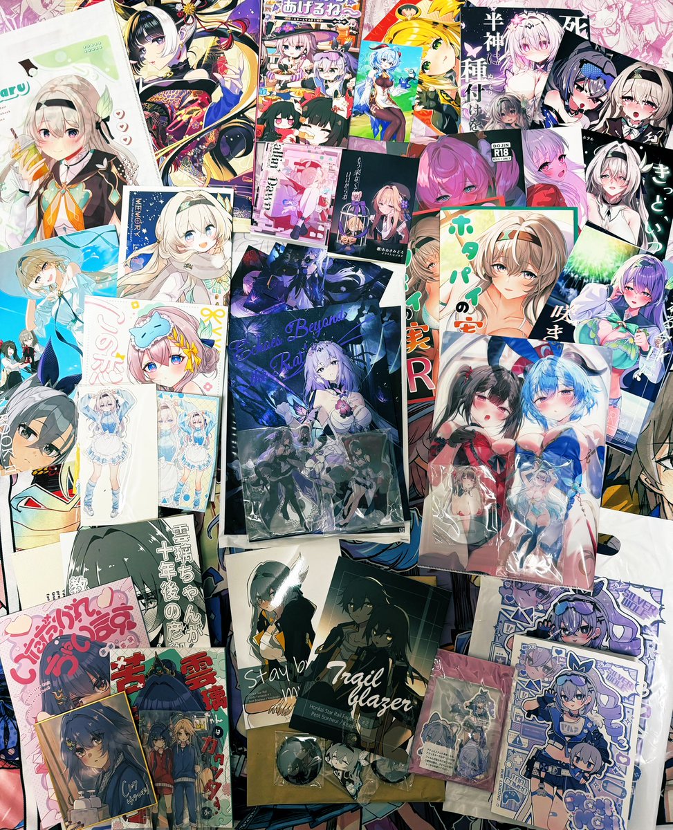 冬コミ新刊交換や差し入れありがとうございました!!全部おいしく食べます
(一部自分で買った戦利品もあります) 