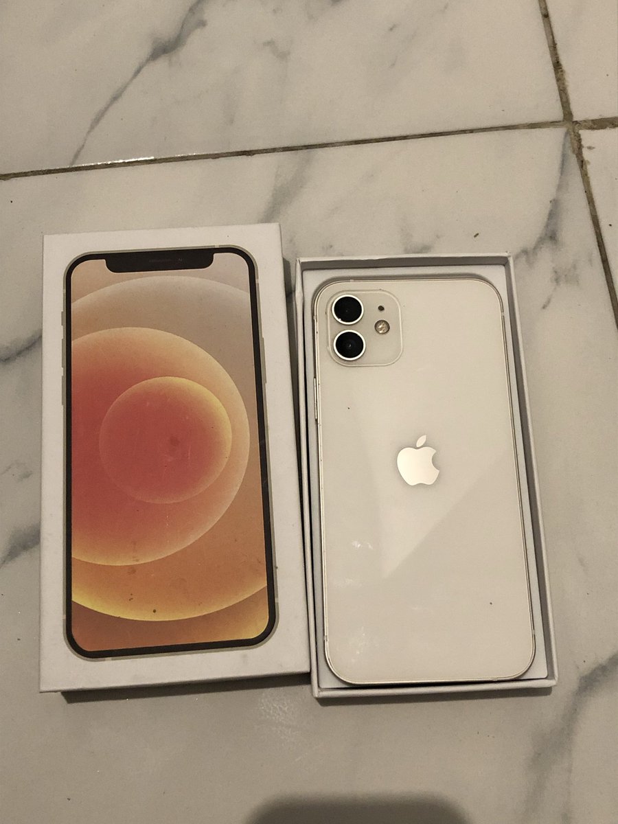 potatobeeee17's tweet photo. WTS JUAL BU

IPHONE 12 128GB INTER WIFI ONLY

Face id off
icloud bebas reset &amp; up ios
truetone nyala
layar gantian ori

Kelengkapan 
Hp + Cas + Dus + 2 Case

4jt
📍COD Surabaya https://t.co/YEwgdP9dcp
