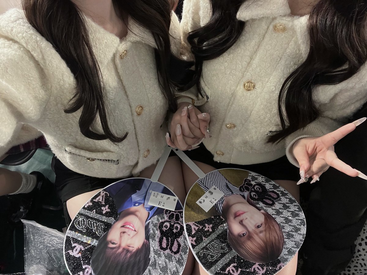 るる tweet media