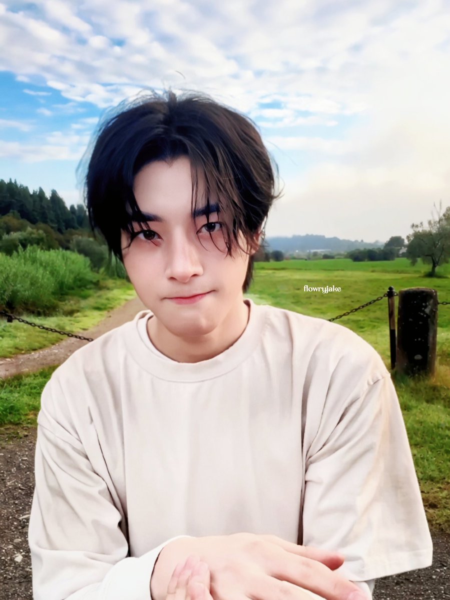 flowryjake's tweet image. #JAKE #제이크 🍞🤏🏻