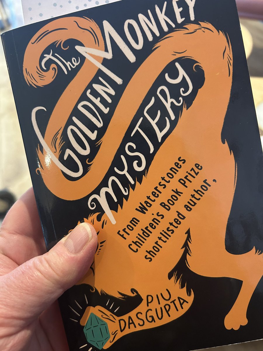 bookwagonuk's tweet photo. From Day 3- 12, what have we read, you ask? Read and described ahead of a new year, a new term another #YearofReading Here we go! #childrensbooks #childrensbookstore https://t.co/cAejKQr2jG