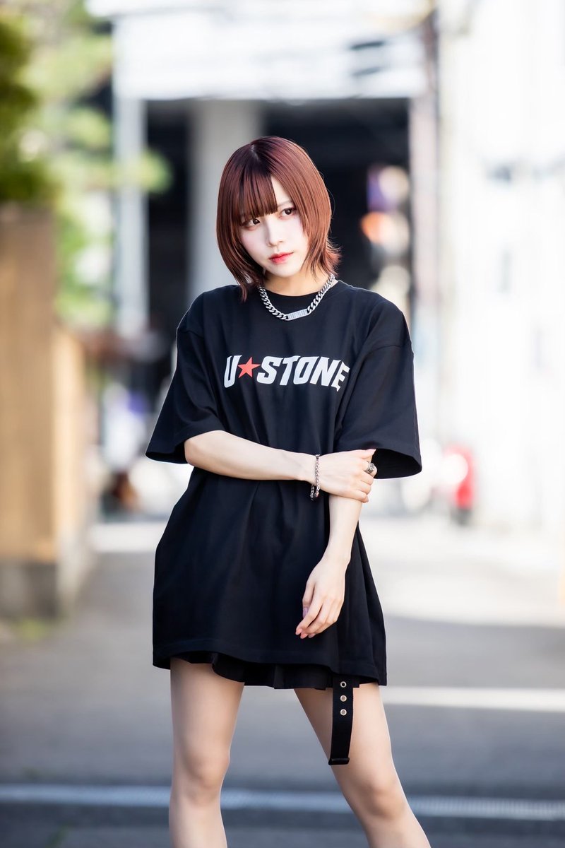 Akashi_cr's tweet photo. ユーストン20周年記念！ISHIYAMA CITY×コラボTシャツ発売！

ユーストンのロゴとISHIYAMA CITYを背中に配置したコラボTシャツを会場と通販にて販売開始！

今年はこれを着てユーストンへ！
ご購入はこちらから！
https://t.co/l4z31nH3WM

MODEL：MiNO

その他商品も在庫整えました！この機会にぜひ！ https://t.co/ZfIX7eJwL5