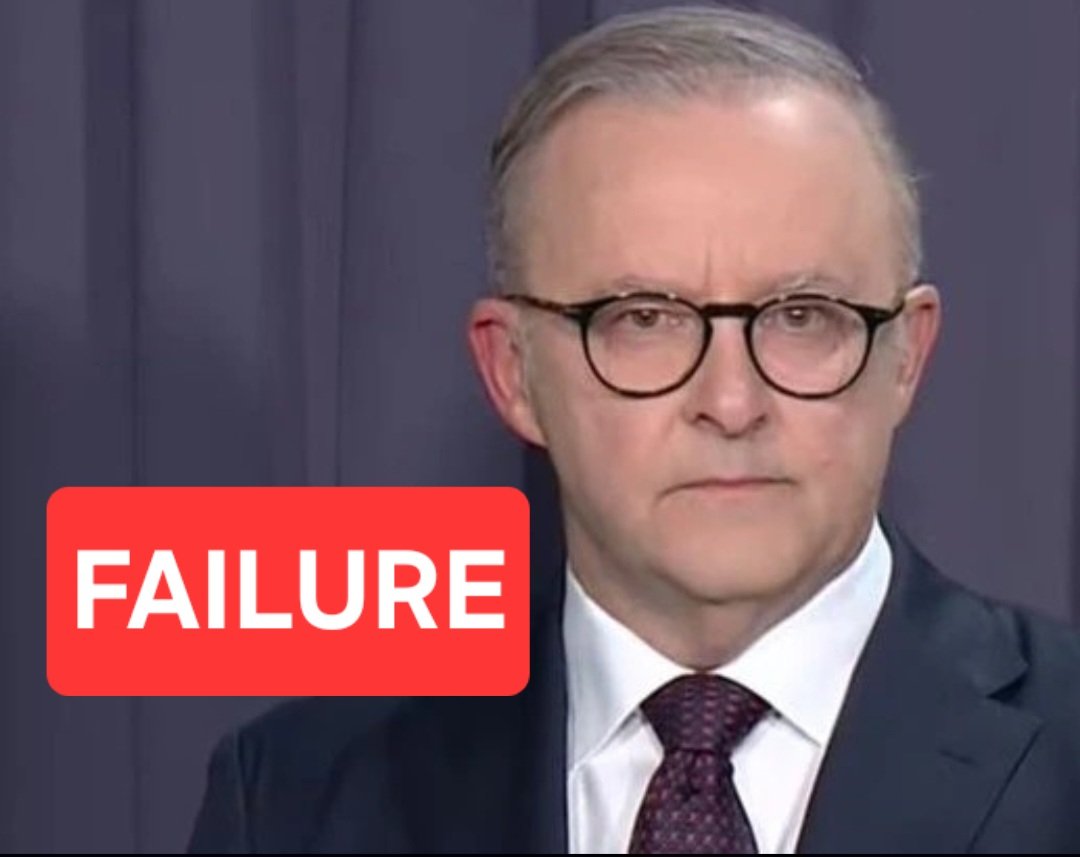 Teal MP's have announced their backing of a Royal Commission into the massacre and antisemtism

They include, Monique Ryan,  Kate Chaney, Sophie Scamps, Zali Steggall, Allegra Spender and Nicollette Boele

Only Albanese, his cowardly cabinet, and the grotesque Greens do not want