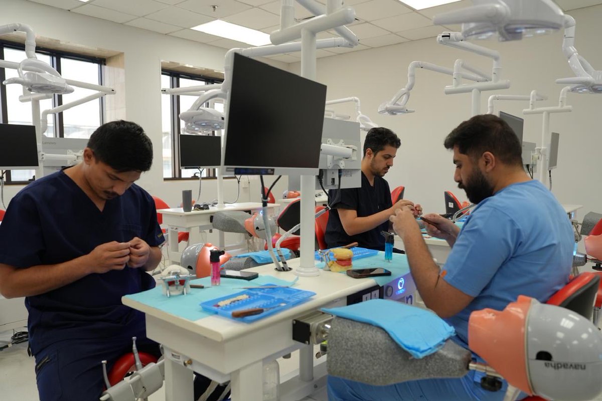 خدمات طب الأسنان tweet media