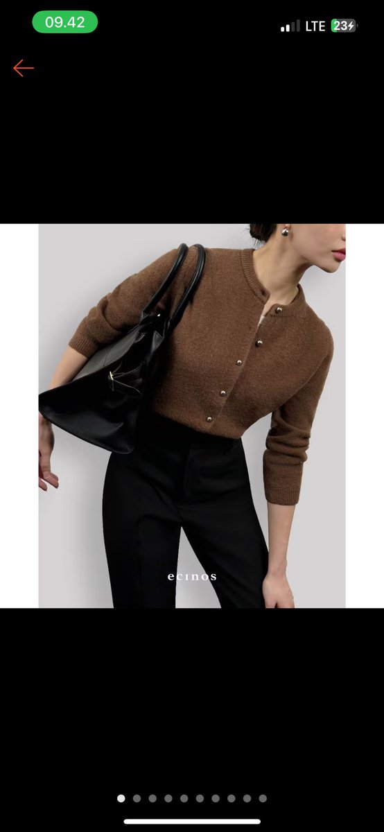 kshatur's tweet photo. WTS 
1. ecinos cardigan warna brown longsleeved ukuran L xl masih baru
price 200k
2. Nike jaket croptop ukuran XL masih baru ada tag 450k harga asli 900an https://t.co/m2YCGDJ4AB