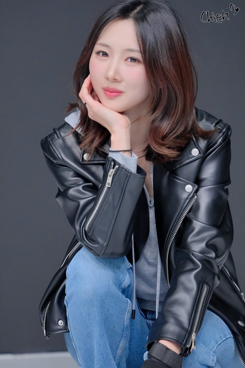 260104 SW FANSIGN

#유아유 #UAU
#YOOHYEON #유현
#Dreamcatcher_UAU