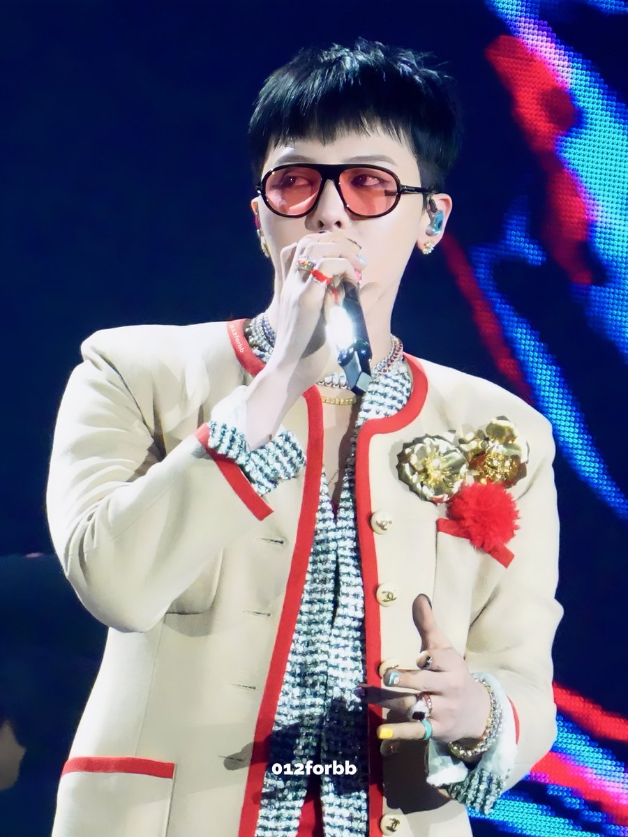 012forbb's tweet image. 260103 𝗗𝗔𝗘𝗦𝗨𝗡𝗚 𝗗'𝘀 𝗪𝗔𝗩𝗘 𝗘𝗡𝗖𝗢𝗥𝗘 𝗜𝗡 𝗦𝗘𝗢𝗨𝗟  DAY 3

🥺😉😉
@IBGDRGN 

#GDRAGON #GD #KWONJIYONG 
#지드래곤 #지디 #권지용 #ジヨン