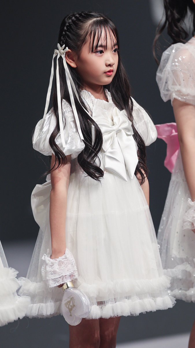 yoshi_hoshi44's tweet image. #LinQKIDS 新メンバー
ももちゃん🥰