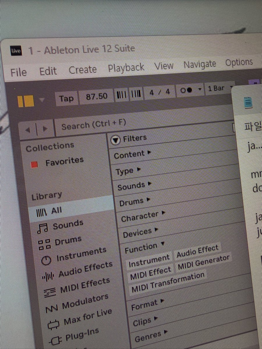 ahn__ellybaby's tweet image. 일단 새해 기운 잔뜩 받고 열작중!!!!
그대들은 뭐해 😘