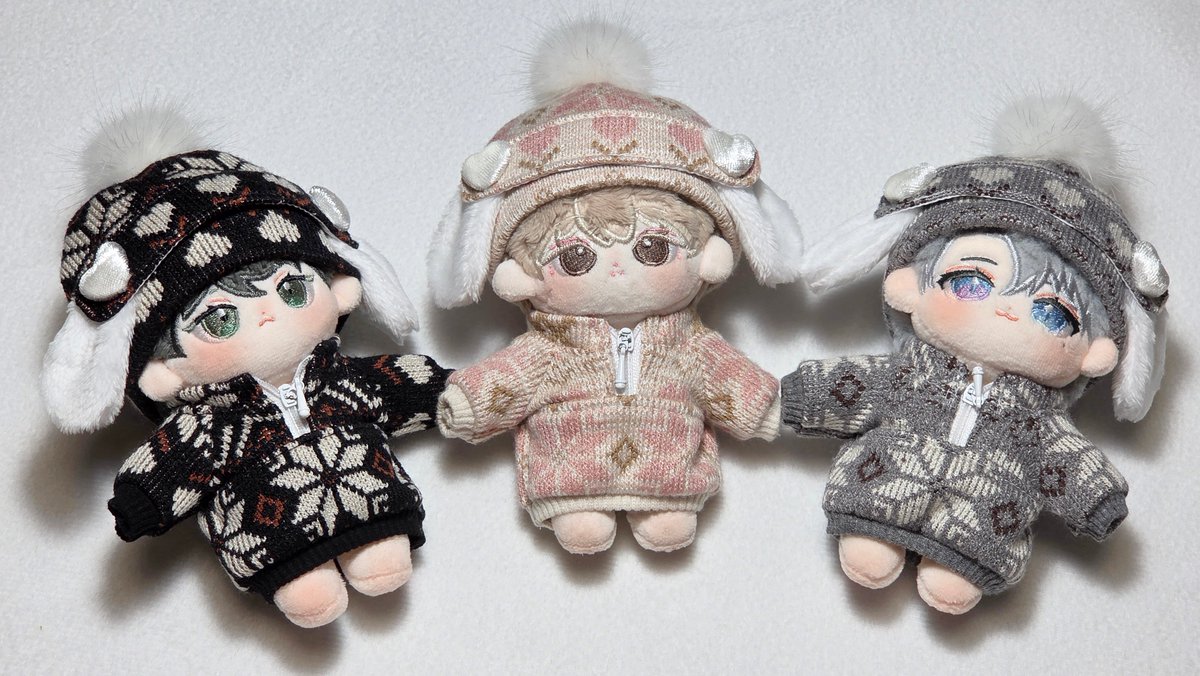 🎁RT+팔로우 의상 추첨 
⏰01월05일 20시 ~ 01월 06일 20시

10cm 스노위윈터❄️
구성: 비니+아노락
컬러: 베이지, 그레이, 블랙

아래의 링크를 통해 구매해주세요!  
🔗mkt.shopping.naver.com/link/695a47c61…

#무솜인덕장터 #솜솜옷장터 #솜인덕장터 #국내옷장