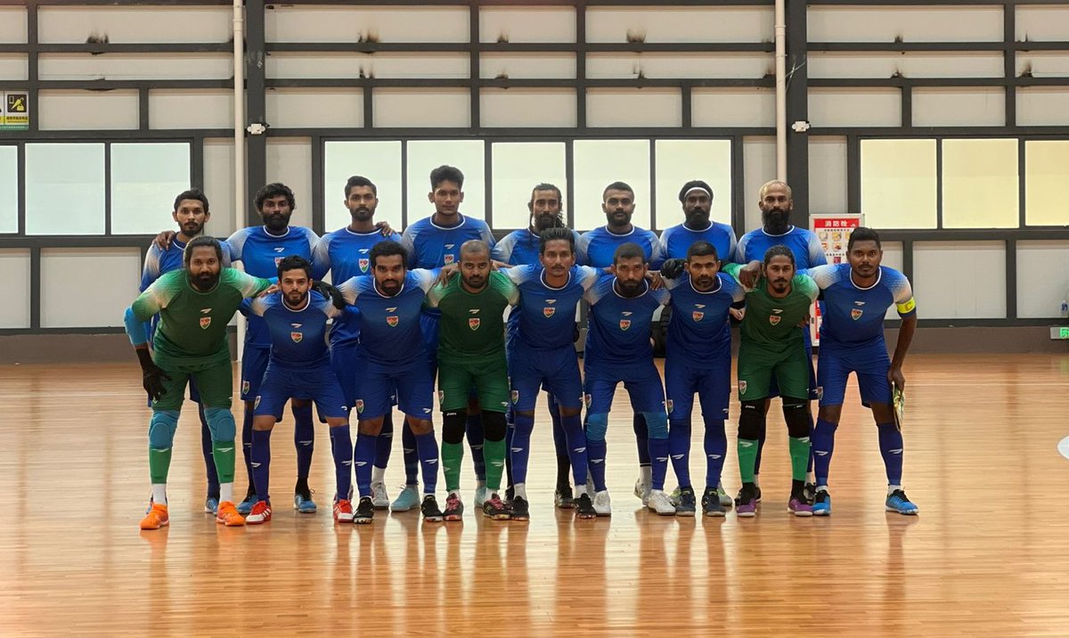 ChinaEmbassy_MV's tweet photo. Pleased to host the Maldives National Men's Futsal Team for their training camp in China! 🇲🇻🤝🇨🇳 This futsal exchange deepens the friendship between our two nations. We’re cheering loud for the team’s upcoming victories—go Maldives! 💪May your hard work on the court bring glory to the Maldives! ⚽