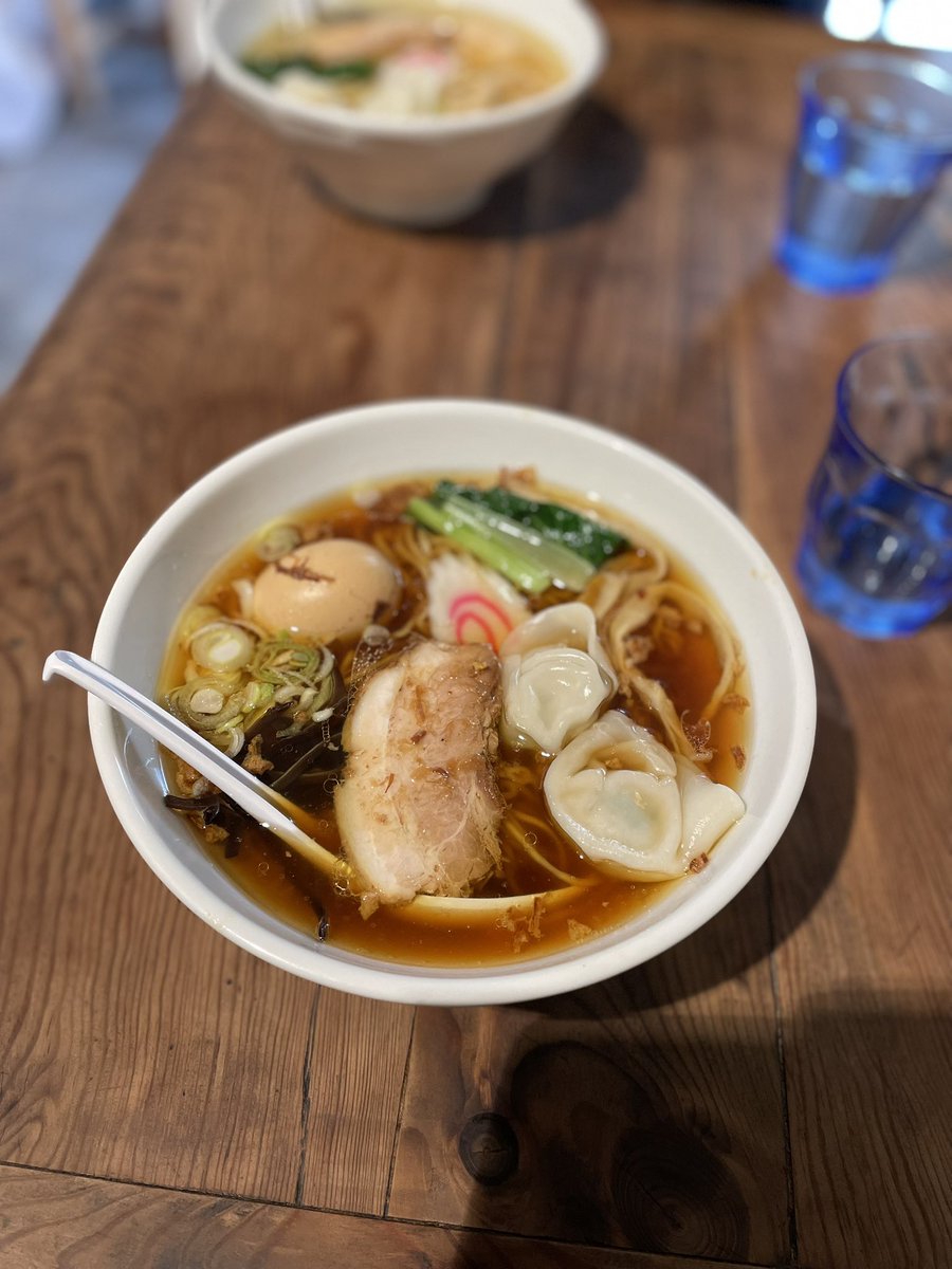 WBT2015's tweet photo. お疲れ様でした！

インバウンドラーメン
醤油ラーメン頂きました！ https://t.co/ZfGMNgpFjd