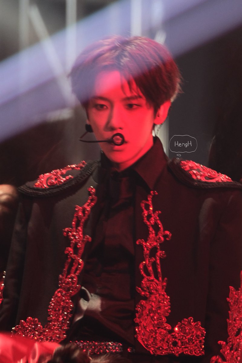 baekmoooo's tweet photo. 260104 daddy。
#백현 #baekhyun https://t.co/cCewsGfP6J