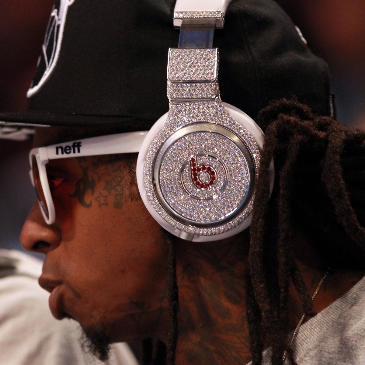 THEFILLEMUSE's tweet image. 