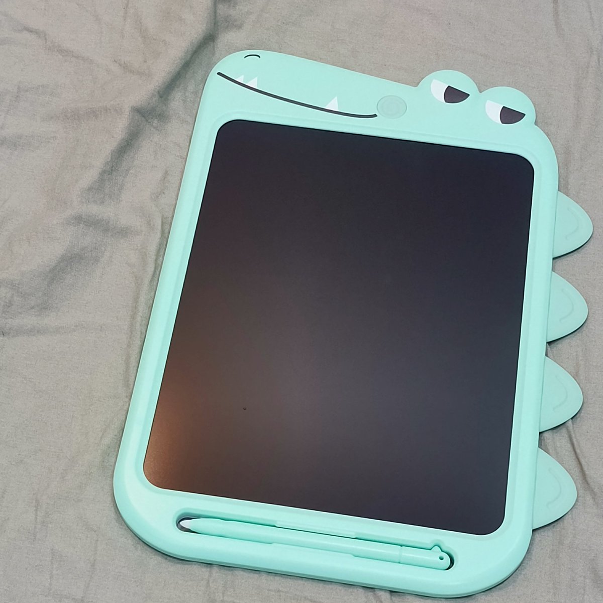 Karu_ARP's tweet image. แม่ซื้อไอแพดใหม่มาให้ 🥺✨