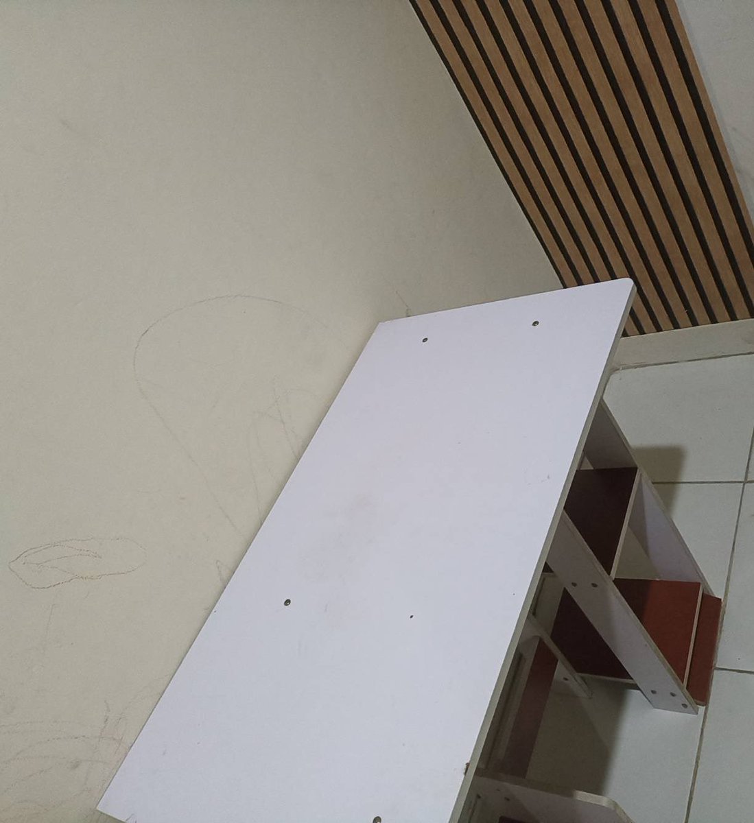 nuubabes's tweet photo. guys WTS rak dan meja murah aja

rak (hitam) 250k
meja (putih) 200k

#wts https://t.co/wzeoAK3IHi