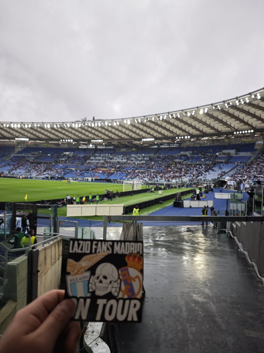 folx80's tweet image. Forza Lazio!