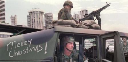 relatandohisto1's tweet image. Sois muy jóvenes para acordaros, pero cuando EEUU invadió Panamá, el general Noriega se refugió en la embajada vaticana. El ejército de EEUU la rodeó y durante 10 días los torturaron sin parar con rock duro y heavy metal a un volumen de +120 dB hasta que se entregó el 3/1/1990.