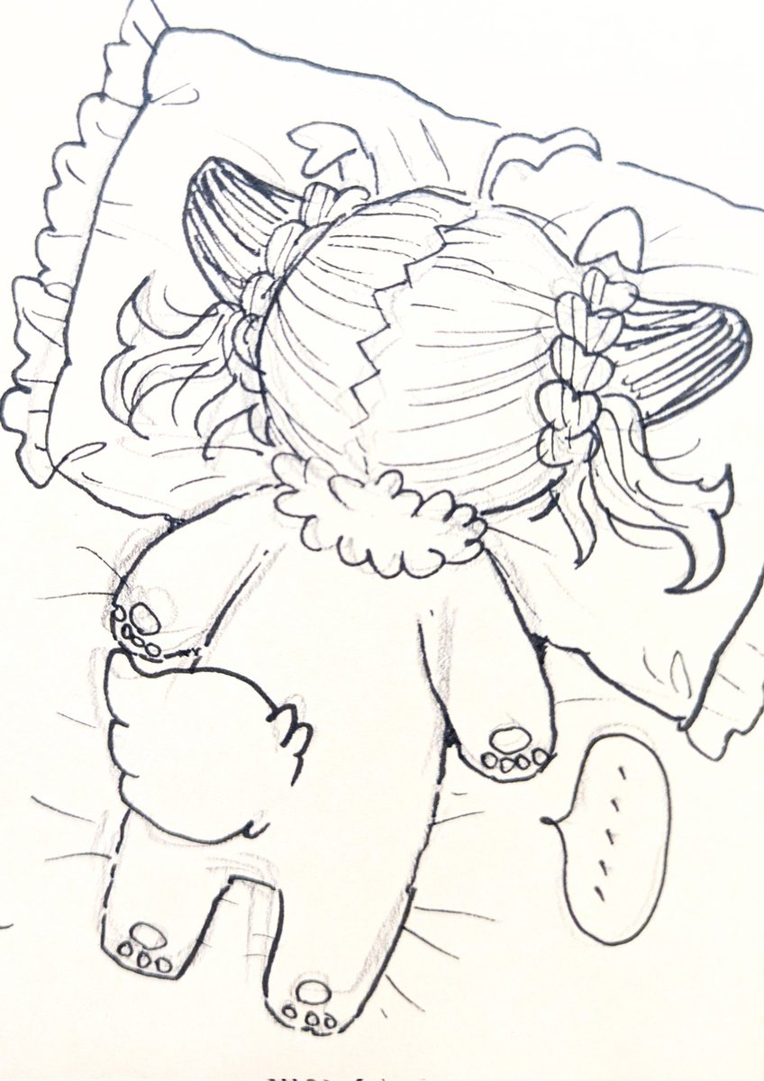 拗ねてうつ伏せになっちゃった夢ちゃん 
