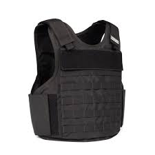 Kwasi03's tweet photo. If war should break out rn....which one are putting on

This.                  Or                          that https://t.co/wGMvwqQE3t