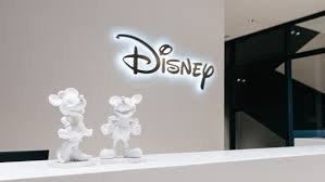 【まだ間に合う｜希少】
🎬 ウォルト・ディズニー｜コーポレート戦略＆事業開発インターン
ウォルト・ディズニー・ジャパン
 Student Program – Corporate Strategy &amp; Business Development

エンタメ企業の裏側で、事業戦略・新規事業“を実務として”体験できる、かなりレアなポジション。
■ 内容