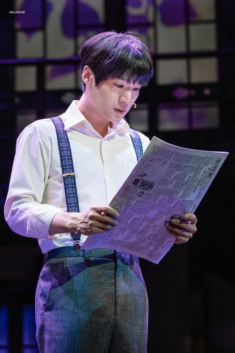 Mujigae_pic's tweet photo. 260102 뮤지컬 <팬레터> - 스페셜 커튼콜
M8. 신인탄생

정세훈 - 김리현 배우님 https://t.co/Pmu2eN2mzn