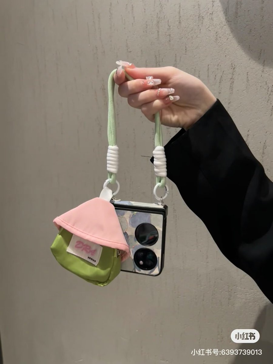 👚🪡 tweet media