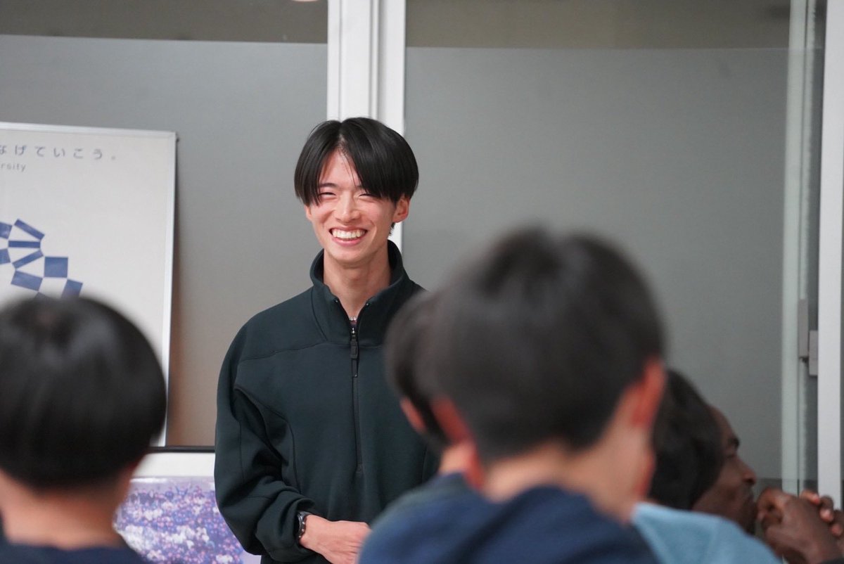 SHIGA_YUSEI's tweet photo. 泥臭く走り続けた4年間と最後の箱根駅伝

日大12年ぶりのシード権獲得
〜総合最下位・区間最下位から、箱根で笑うまで〜 https://t.co/4VhWon3SwB