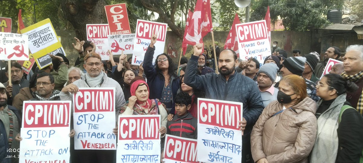 <a href="/cpimspeak/">CPI (M)</a> Left parties protested at Jantar Mantar in Delhi today against US aggression, and in solidarity with the people of #Venezuela. Polit Bureau member B V Raghavulu was also present.
Hands off Venezuela!